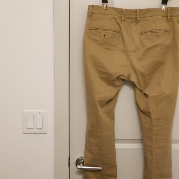 Goodfellow khaki pants - Picture 2 of 4